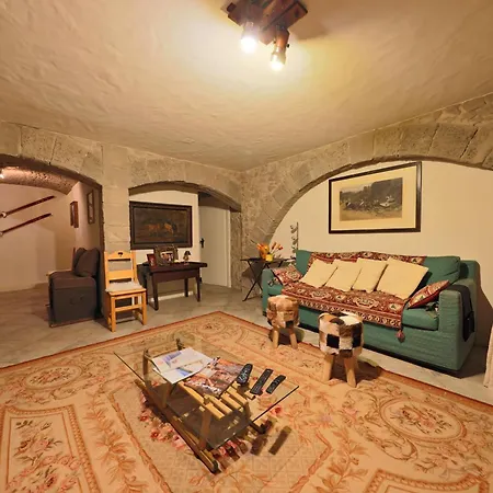 Avec Charme Et Vue A * Crans-Montana