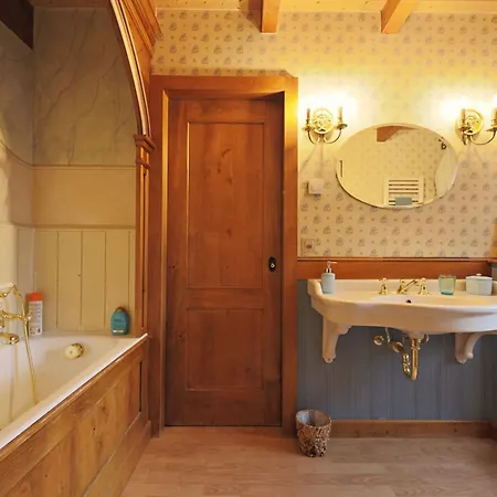 Avec Charme Et Vue A *